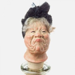 Korkenkopf Berta Kniestig Korkenkopf Berta Kniestig