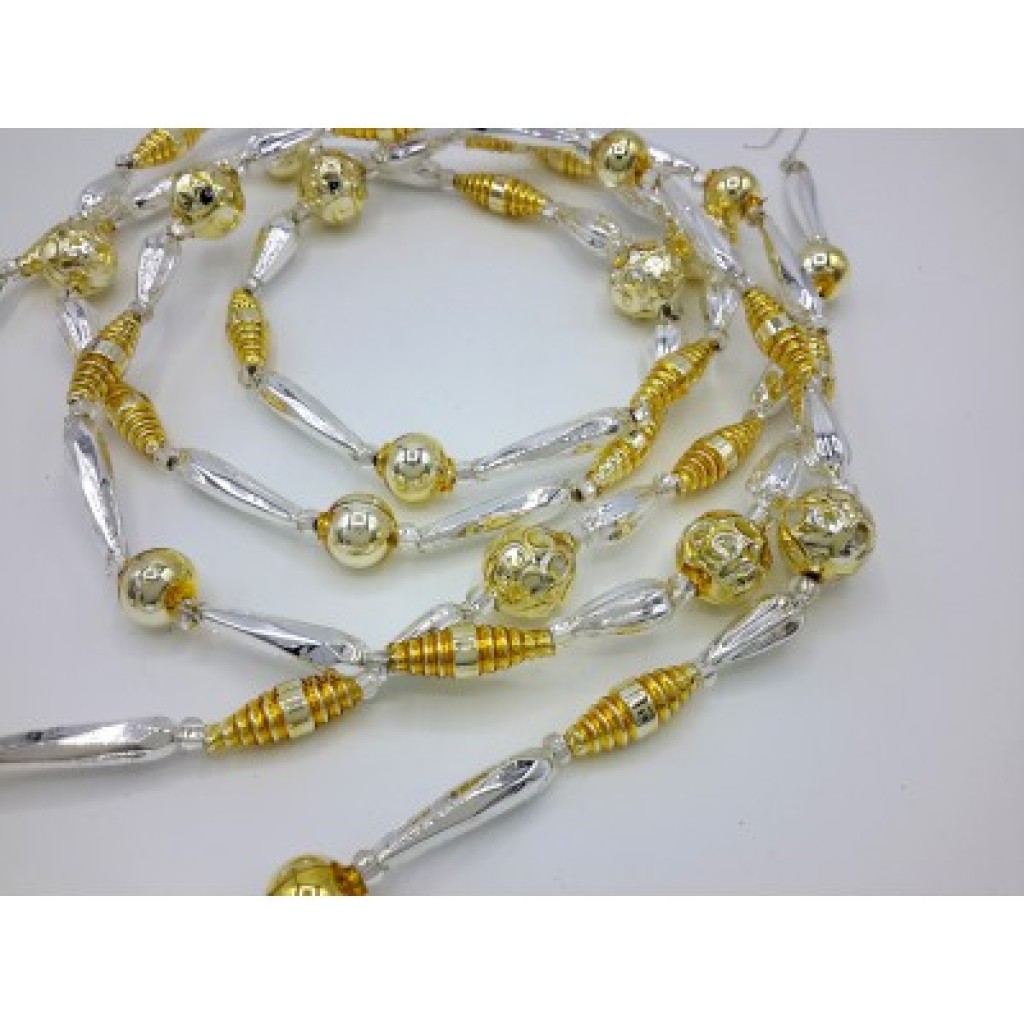 Gablonzer Christbaumschmuck Kette ca. 180cm Gablonzer Christbaumschmuck Kette ca. 180cm